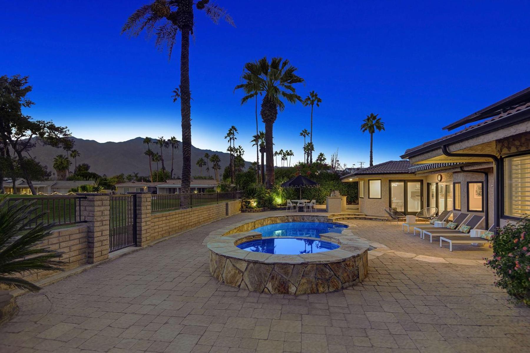 Our Poolside Desert Nirvana Palm Springs Exterior photo
